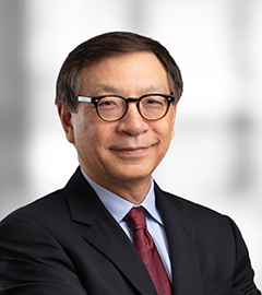 Mr Francis Lui Yiu Tung